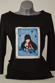 Černé tričko, romantické zátiší
